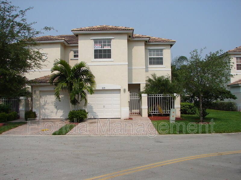 839 NW 170th Terrace, Pembroke Pines, FL 33028 House for Rent in