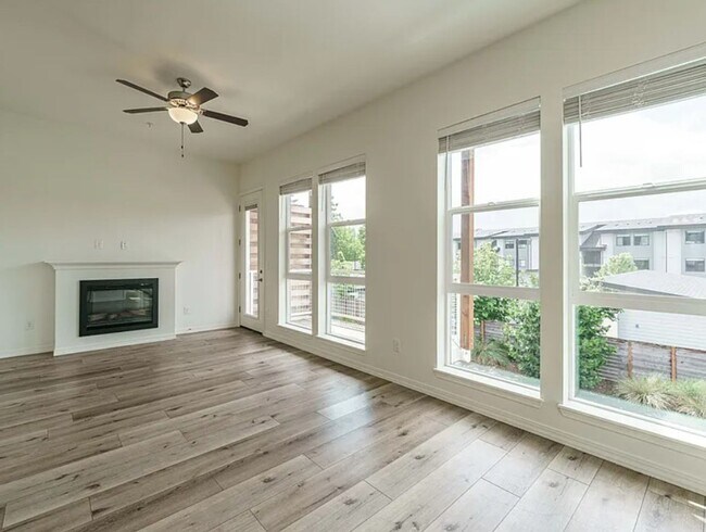 Photo - Evergreen Multiplex Apartment