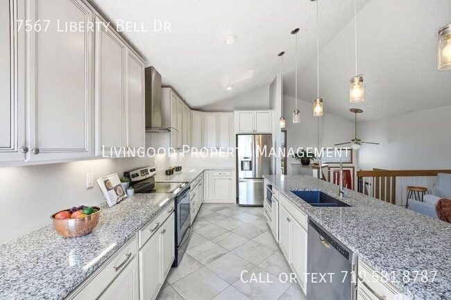 Photo - 7567 Liberty Bell Dr- House