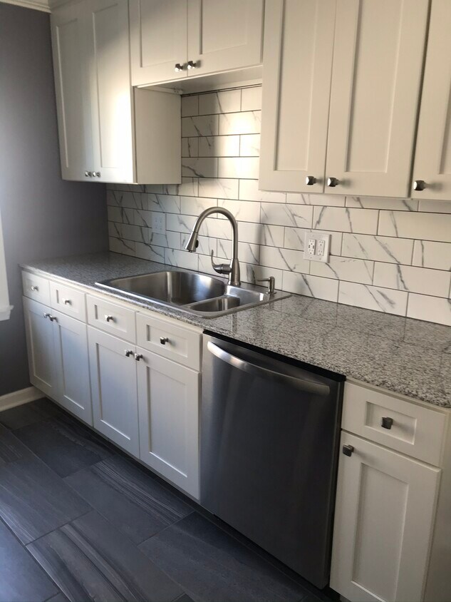 Foto principal - 84 Duluth Ave
