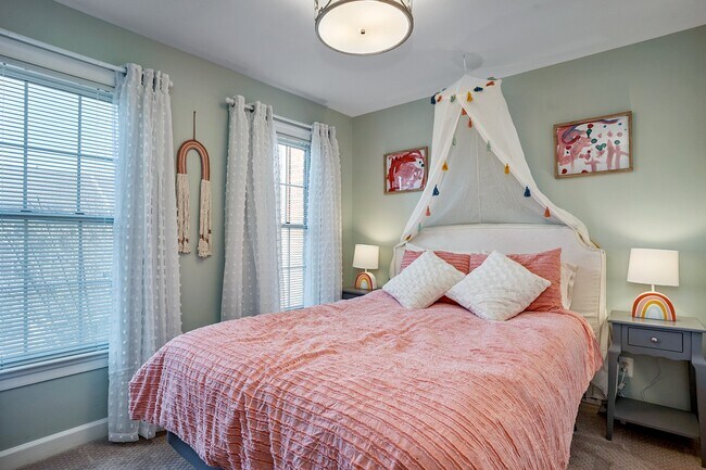 Foto del edificio - 4655 Kinsey Ln
