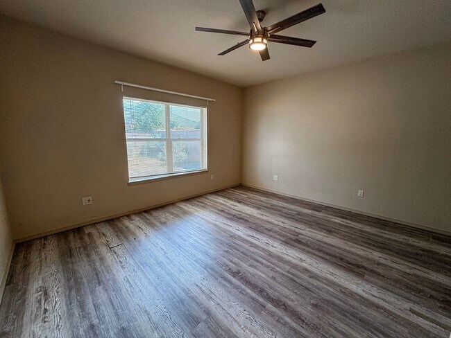 Building Photo - 339 Cielo Grande Ct