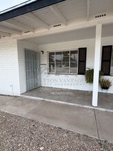 Building Photo - 449 N Drew St E