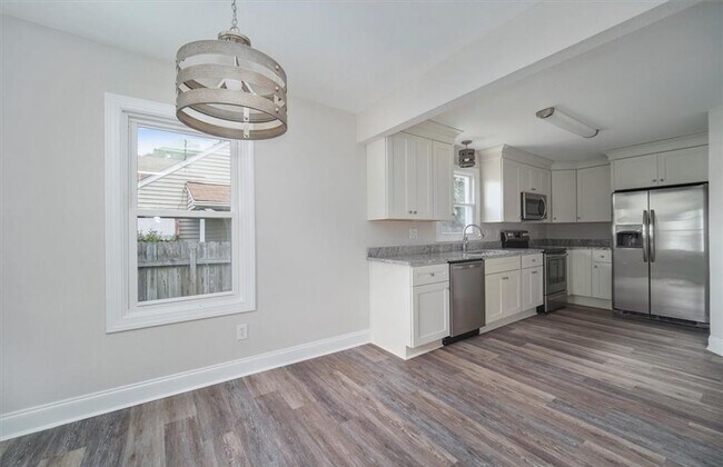 Foto del edificio - 2208 Silbert Rd