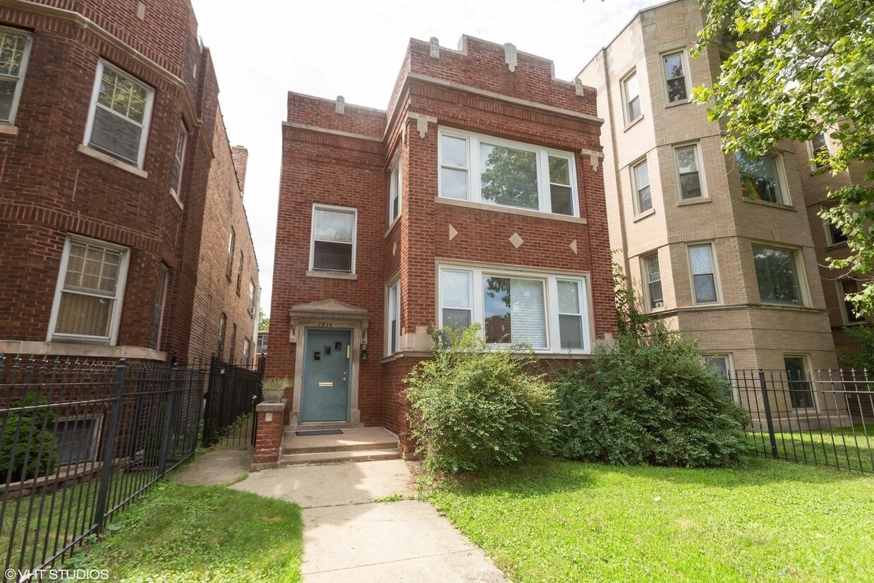 Primary Photo - 7814 S Euclid Ave