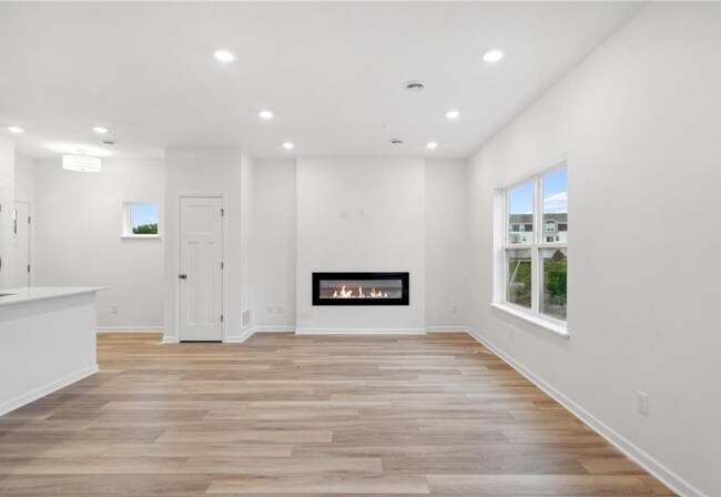 Foto del edificio - 13613 Busch Cir