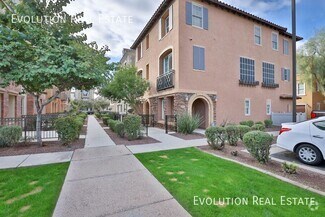 Building Photo - 2623 Dr