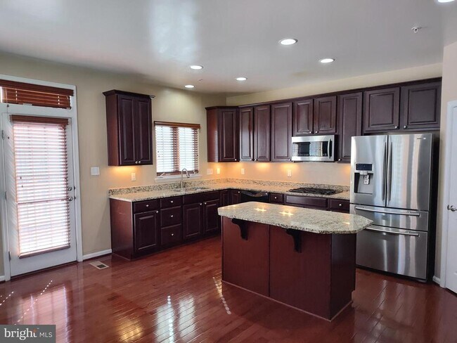 Foto del edificio - 1022 Ironwood Ln