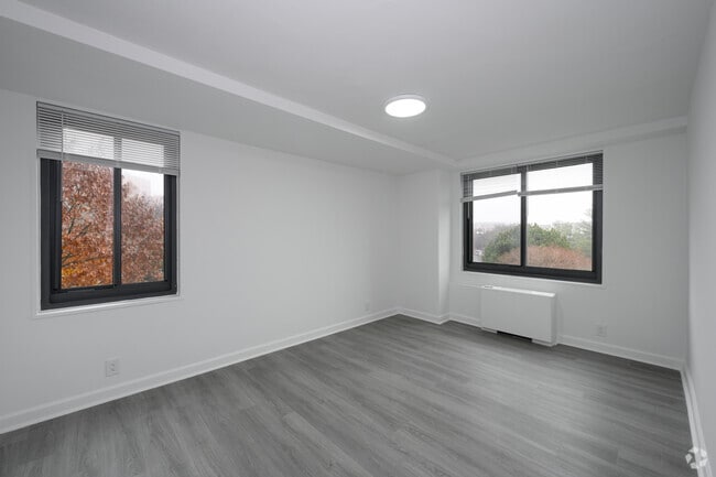 3 habitaciones, 2 baños, 119 metros cuadrados, dormitorio 2 - Ashlawn at Southern Towers