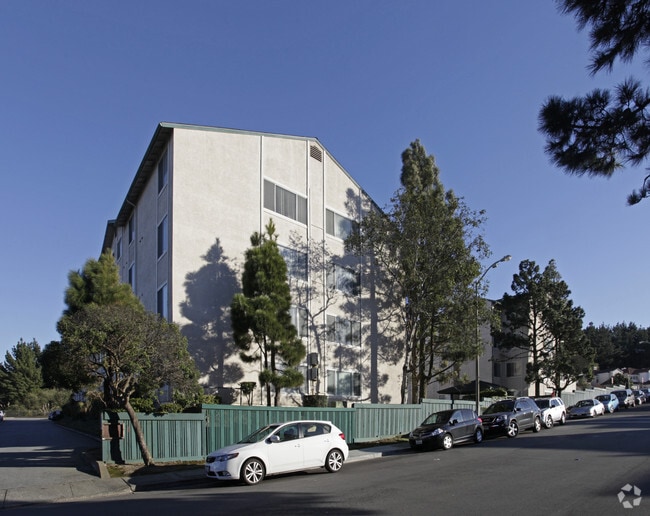 Amberwood Apartments Apartments in Daly City, CA