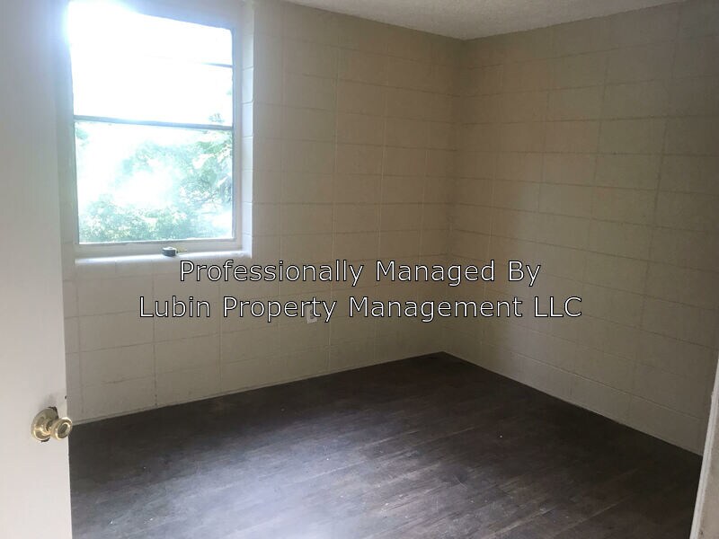 Building Photo - 2444 Ketchum Cove