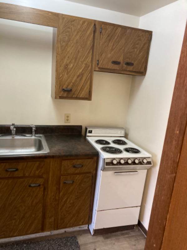 138 Eastwood Dr, Butler, PA 16001 Apartment for Rent in Butler, PA