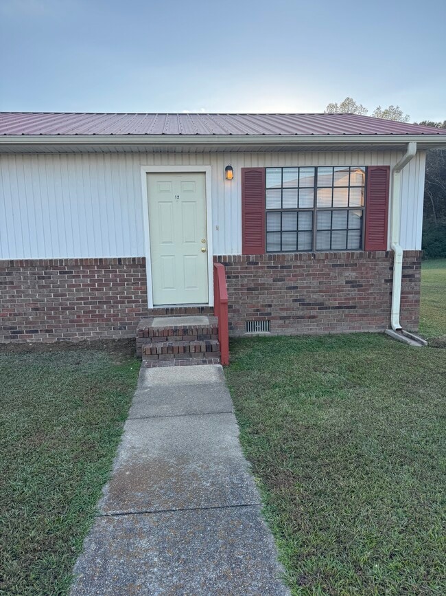 Building Photo - 75 Jim Banks Rd