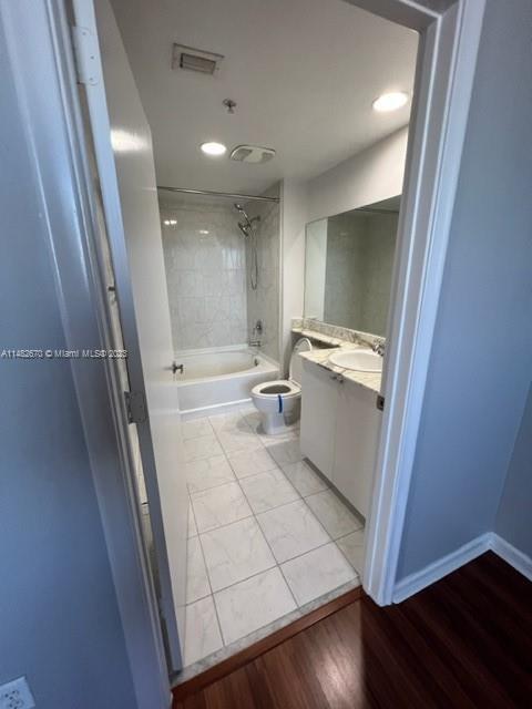 Foto del edificio - 2775 NE 187th St