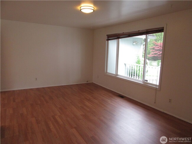 Foto del edificio - 3bd/1ba Kirkland Home