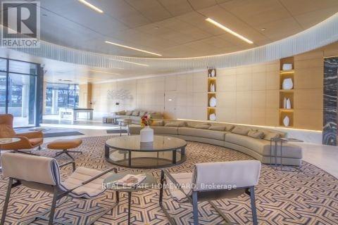 Building Photo - 99 The Donway W