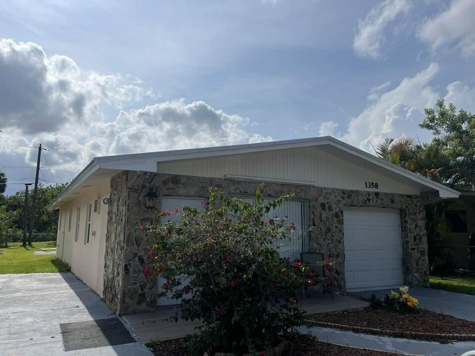 1358 NW Charlie Green Dr, Stuart, FL 34994 House for Rent in Stuart, FL