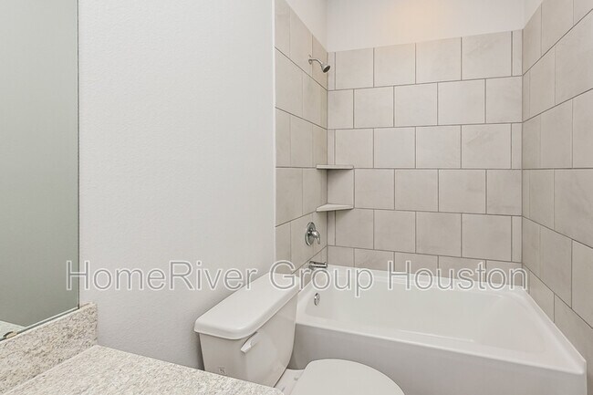 Building Photo - 17014 Pandora Wy