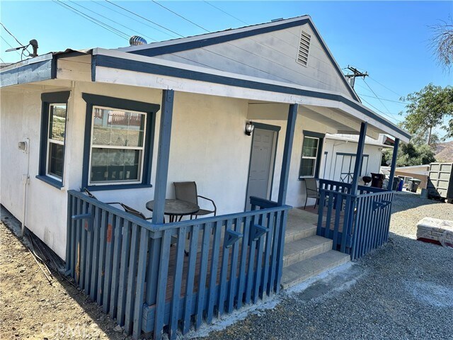 Foto del edificio - 28566 Hampshire Dr