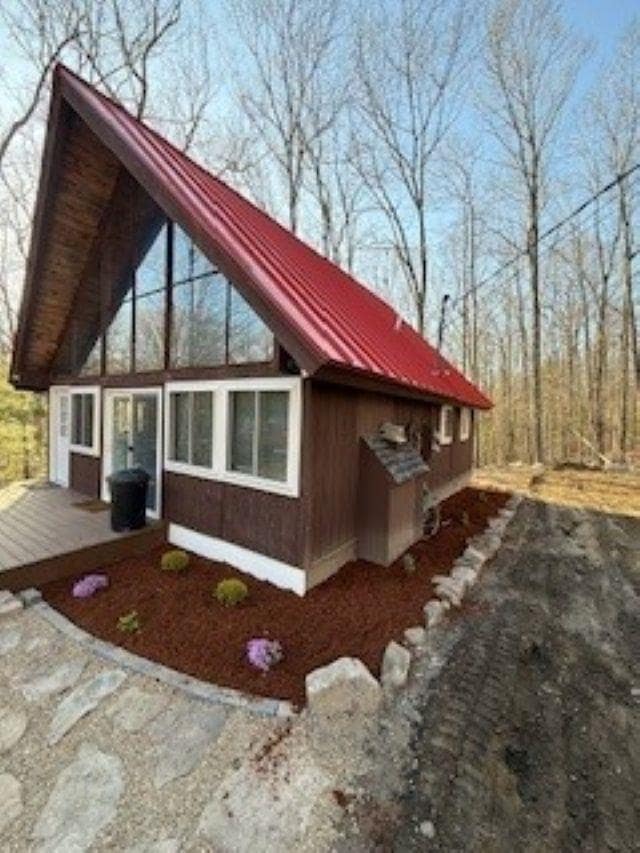 Building Photo - 44 Mountain Dr