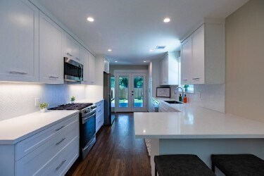 Foto del edificio - 5212 Noble St