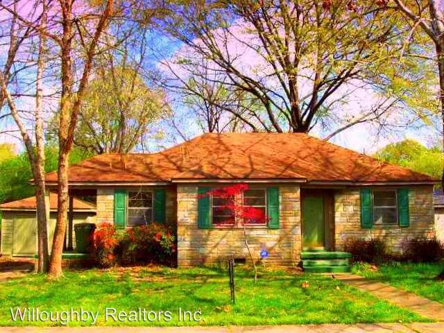 Primary Photo - 4292 Atwood Ave