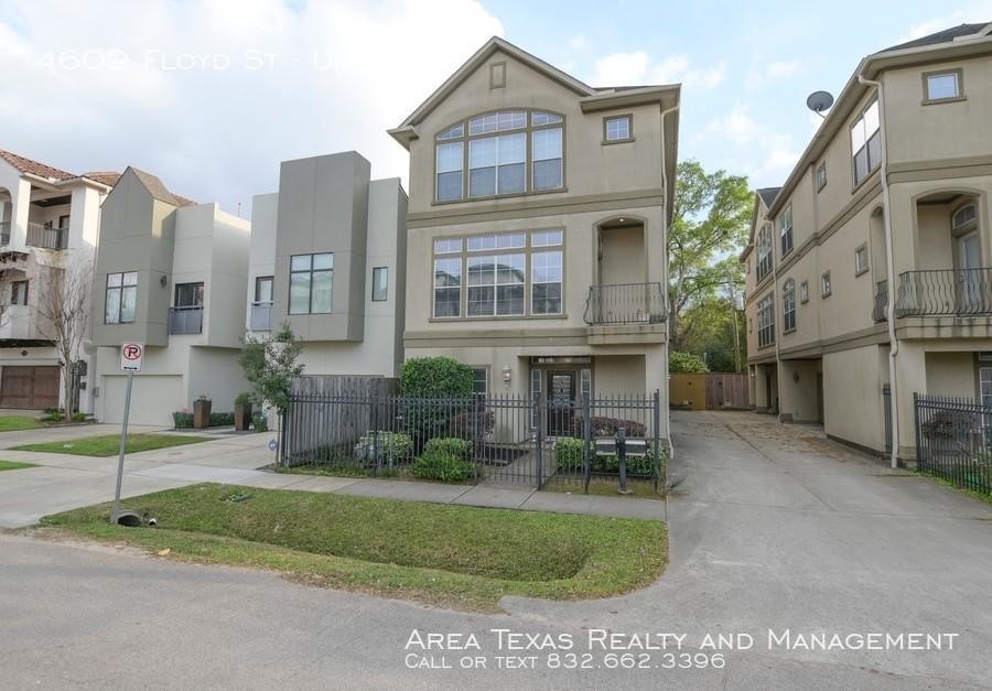 Primary Photo - 3 bedroom in Houston TX 77007-5557