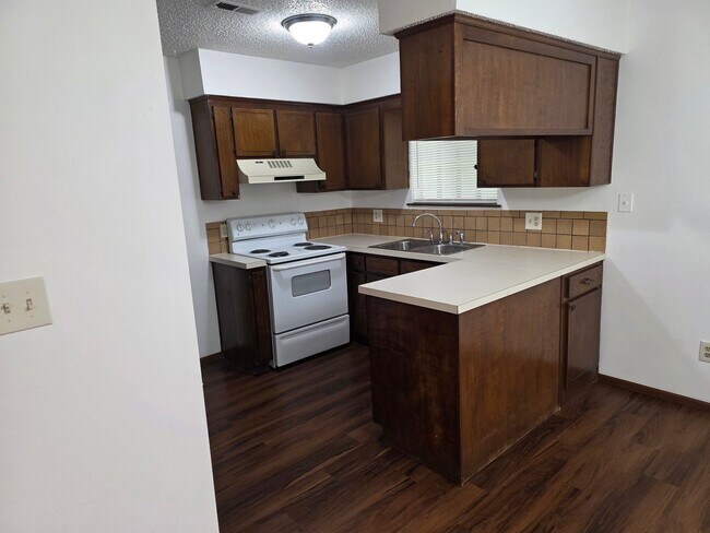 Foto del edificio - 9936 Locust St