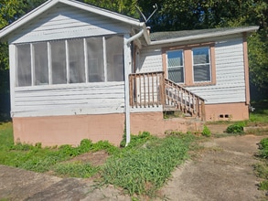Building Photo - 3403 Arlington Ave
