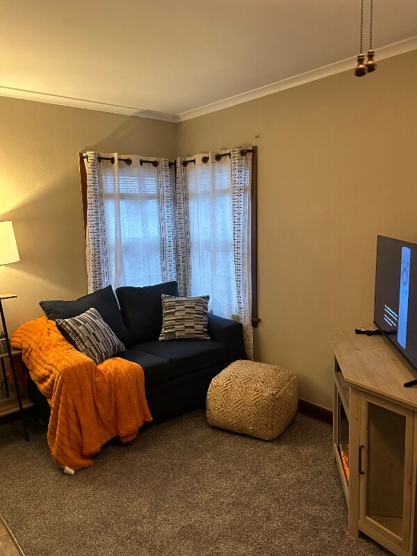 Foto del edificio - 320 W Hayes St