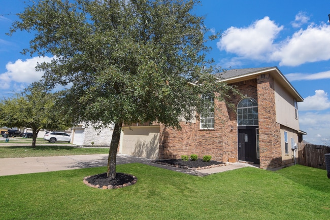 Building Photo - 4611 Honeystreet Bridge Ln