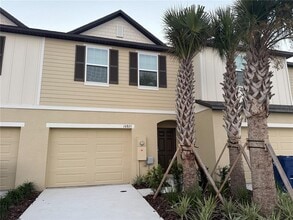 Building Photo - 10821 Ironwood Tree Wy