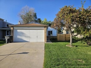 Building Photo - 1614 18th Ave