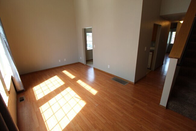 Foto del edificio - 2211 N Hamilton St.