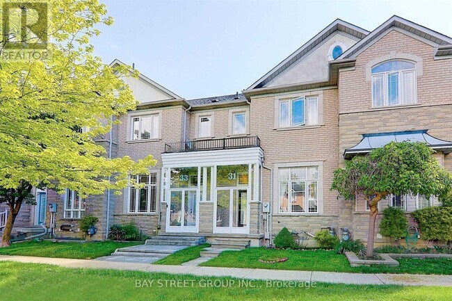 Building Photo - 31 Oceanview St