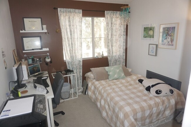 Building Photo - Stunning 2 Bed 2 Bath Tustin Condo with So...