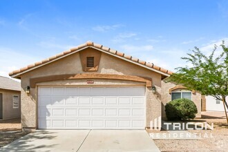 Building Photo - 11430 E Camino Cir