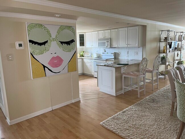 Foto del edificio - 336-338-338 Bay Ave