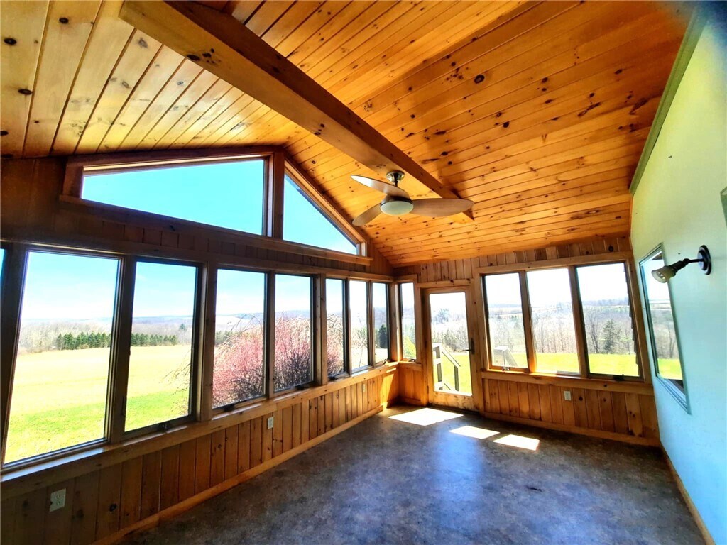 Foto principal - 5476 Stone House Rd