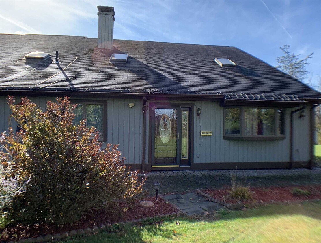 17 Budd Ln, Lagrangeville, NY 12540 House Rental in Lagrangeville, NY