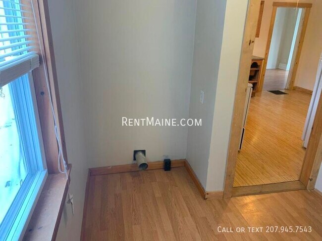 Foto del edificio - 144 Forest Ave