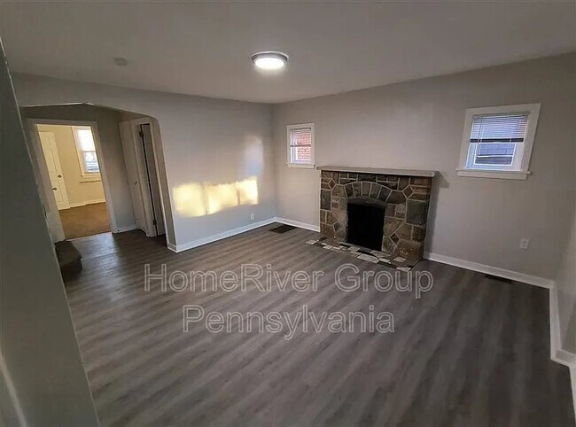 Foto del edificio - 881 Miller Ave