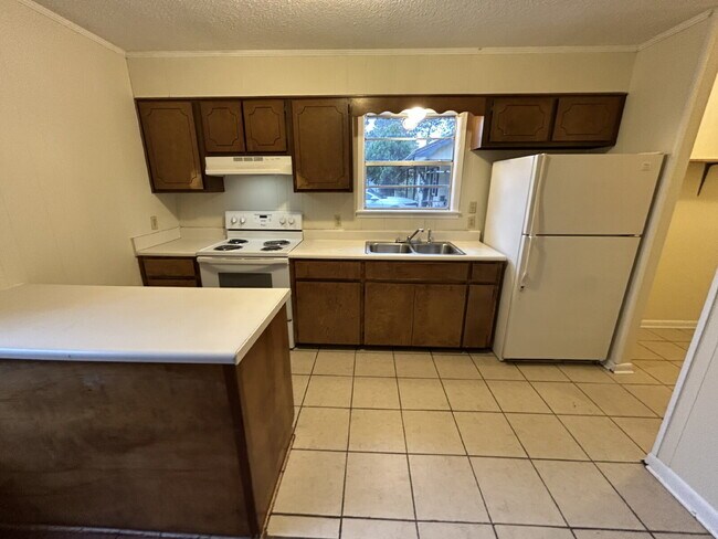 Foto del edificio - Home For Rent