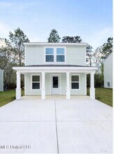 Building Photo - 13459 Gorman St