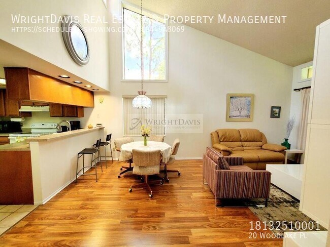 Foto del edificio - 20 Woodlake Pl