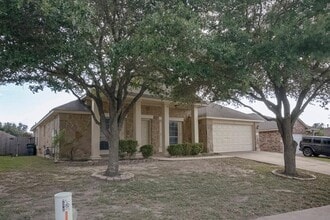 Building Photo - 1313 Honey Blossom Dr