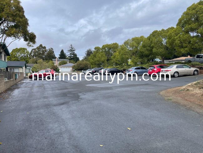 Foto del edificio - 240 Holly St