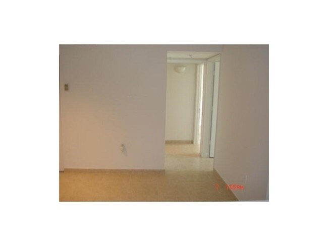 Foto del edificio - 4420 NW 107th Ave
