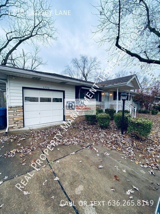 Foto del edificio - 1730 Crosby Ln