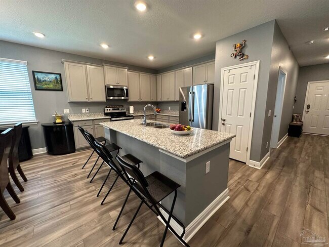 Building Photo - 6221 Carson Dr